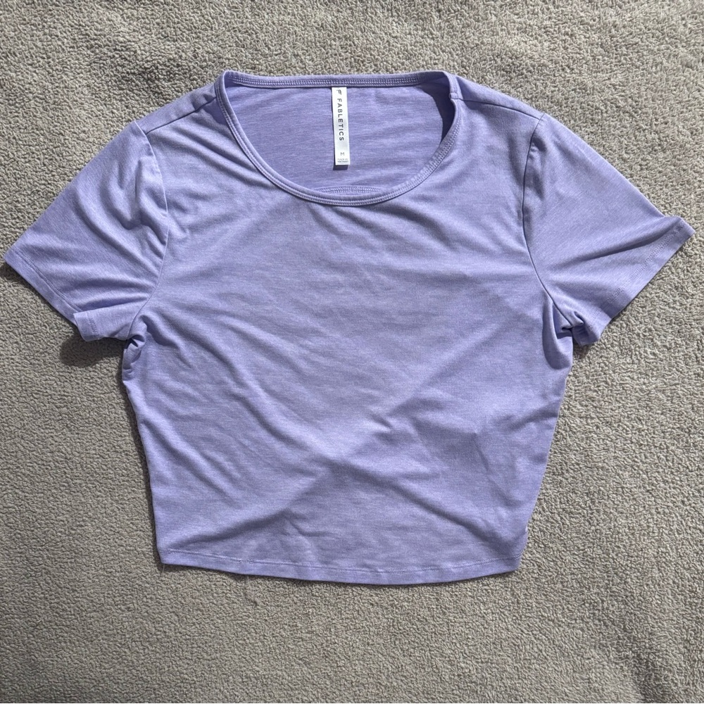 Fabletics Light Purple Short Sleeve Tee